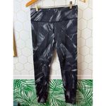 Alo Yoga  Airbrush Legging in Modernist Black - Size - Small Photo 6