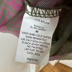 Sweet Pea Olive Green & Pink Short-Sleeved Top, Size Medium Photo 5