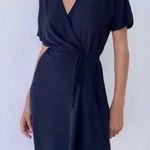 Aritzia Babaton Wallace Short Sleeve Wrap Dress in Navy Size S Photo 2