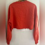 women's best Women’s Best size large orange cropped sweatshirt. Photo 5