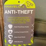 Travelon NWT Olive Green RFID Crossbody Bag Purse Inc RFID Wallet Photo 1