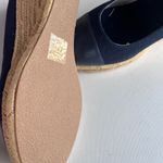 Jack Rogers Women's Black leather sandals. Photo 2