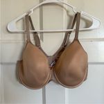 Chantelle  nude lace underwire bra size 36DD. Photo 0
