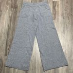 Cozy Gray Wide Photo 0