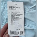 Lululemon Hotty Hot LR Short 2.5" Lined - Powder Blue Photo 3
