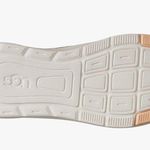 UGG NWOB  Women's La Flex Sneaker Photo 3