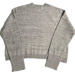 Wyld Hart M  Women’s Floral Embroidered Roses Crewneck Cropped Knit Sweater Photo 1