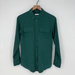 EQUIPMENT Femme Silk Button Down Shirt Green Long Sleeve Two Pocket Size XS Photo 1
