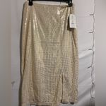 Elegant Gold Sequin Skirt Photo 1