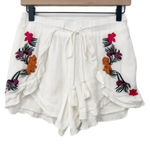 Lovers + Friends  Serene Shorts‎ in White Embroidered Floral size Small Photo 0
