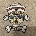 Disney  cruise line skull shirt woman’s size medium Photo 4