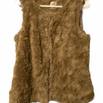 Dylan  faux fur vest soft and cuddly‎ see measurements Photo 0