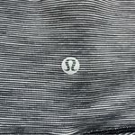 Lululemon Women's Heather Gray 17 Cropped Leggings Size 8 Photo 5