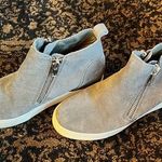 Steve Madden Gray Suede Wedge Ankle Boots Photo 0
