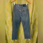 Abercrombie & Fitch  the ankle straight‎ ultra high rise distressed jeans Photo 1
