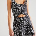 Free People NWOT Bennett Shorts/Crop Top Set black/white size 2 Photo 0