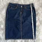 True Religion Women’s Denim Skirt Size 27 Photo 1