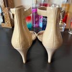 Gianni Bini Gianni‎ Bini Womens Beige High Heels Size 9.5 M Photo 2