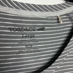 Toad & co windmere t Photo 2