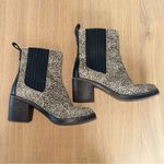 UGG  Boots Camden Exotic Calf Hair Chelsea Ankle Booties Women Size 6 Speckled Photo 6