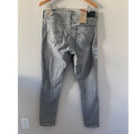 Levi Strauss & CO. LEVI'S STRAUSS 311 Shaping Skinny Women's Jeans 3 311 Photo 4