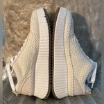 Universal Threads Universal Thread Womens Persephone Casual Fashion Sneakers White Size 9.5 Photo 2