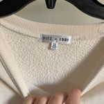 maine sweater Photo 2