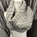 🌸MOSSIMO GREY LARGE KNIT COZY INFINITY SCARF🌸 Gray Photo 0