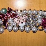 Betsey Johnson  rhinestone bear pearl bow Christmas bracelet Photo 2