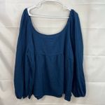 Universal Threads Universal Thread women's dark blue peplum balloon sleeve loose off shoulder top Photo 5