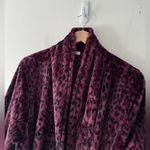 Natori  Private Luxuries Leopard Animal Print Ultra Soft Fleece Long Robe Purple Photo 6