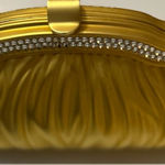 90s Vintage Metallic Gold
Elegant metal Clutch purse Gold Photo 0