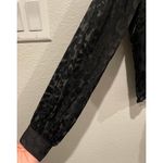 Good American Leopard Print Front Tie Black Long Sleeve Blouse Photo 2