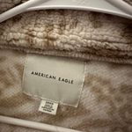 American Eagle sherpa Photo 1