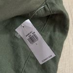 Old Navy NWT Maternity Rollover Waistband Linen Shorts in Arugula Green | Large Photo 4