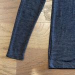 Lou & grey Grey Long Sleeve Crewneck Tee - Size XS Photo 2