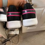 Nike  Legend Essential 2 Training‎ Shoes Black/Pink Athletic Sneakers SZ-9.5 Photo 7