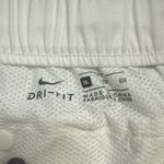 Nike Dri-FIT 6" Pleat UPF 40+ GOLF Shorts (Size X-LARGE) Photo 3