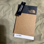 The North Face Women’s Aphrodite Motion Shorts Photo 10