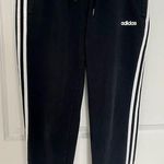 Adidas  woman’s medium joggers Photo 0