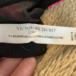 Victoria's Secret VSX Sport Underwire Sports Bra, 32B Photo 4