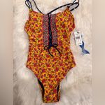 NWT skinny dippers reversible swimsuit Yellow Photo 4