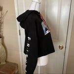 Friends Cropped Hoodie Black Photo 1