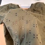 Philosophy Olive Eyelet Short Sleeve Top V-Neck Women’s Size 1X Photo 7