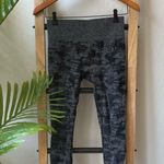 Gymshark Adapt Camo Seamless High Waist Black Grey Leggings Photo 3