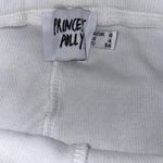 Princess Polly Woman’s size 4  white shorts Photo 1