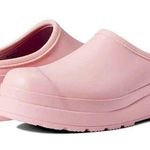 Hunter NIB Pink Play Clogs Photo 0