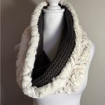 Loft NWT White Gray Faux Fur Fuzzy Infinity Scarf Womens O/S Winter Accessory Photo 2