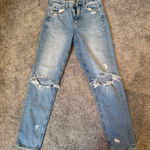 American Eagle  Mom Ripped Jeans Photo 0