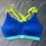 Victoria's Secret VSX sports bra Photo 0